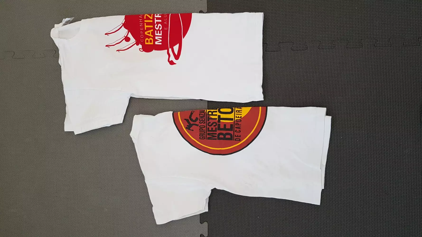 Køb Capoeira Bukser / T-shirts størrelse 122 af Laila på Reshopper · secondhand til børn, mor og bolig