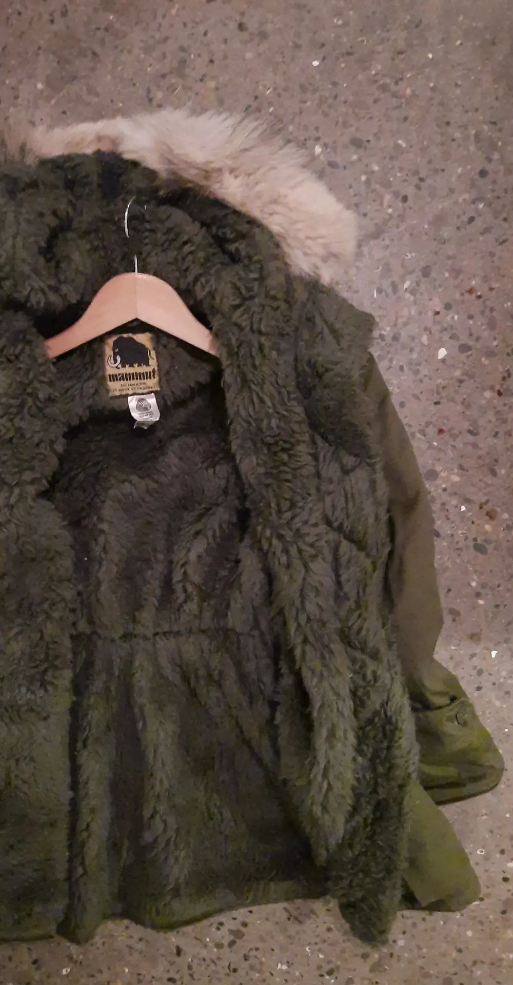 Helt tør generation forvrængning Køb Mammut Musk OX Parka jakke i størrelse 38 af Stine på Reshopper · Shop  secondhand til børn, mor og bolig