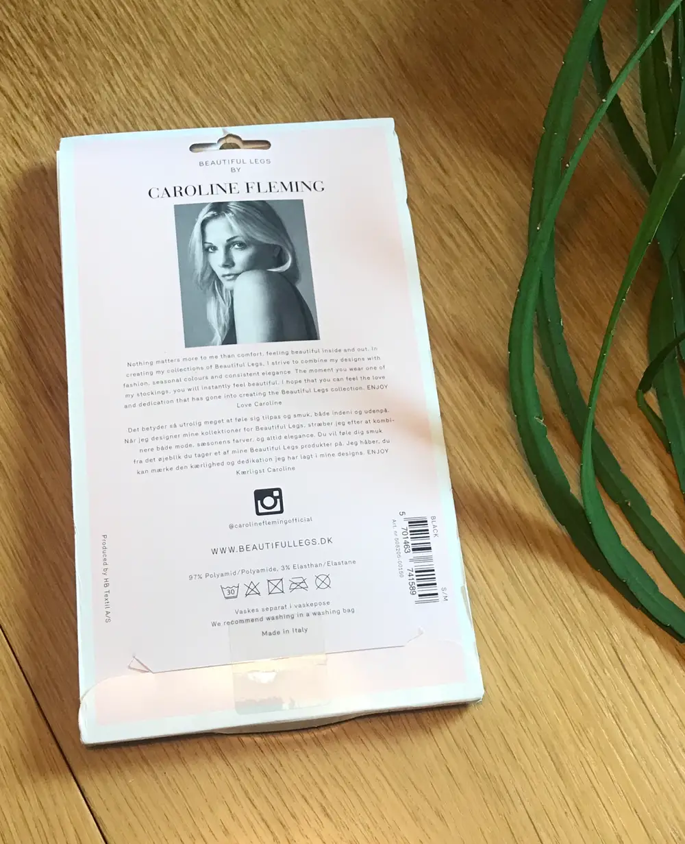 Køb Caroline Fleming Strømpebukser i størrelse S af Lise på · Shop secondhand til børn, mor og bolig