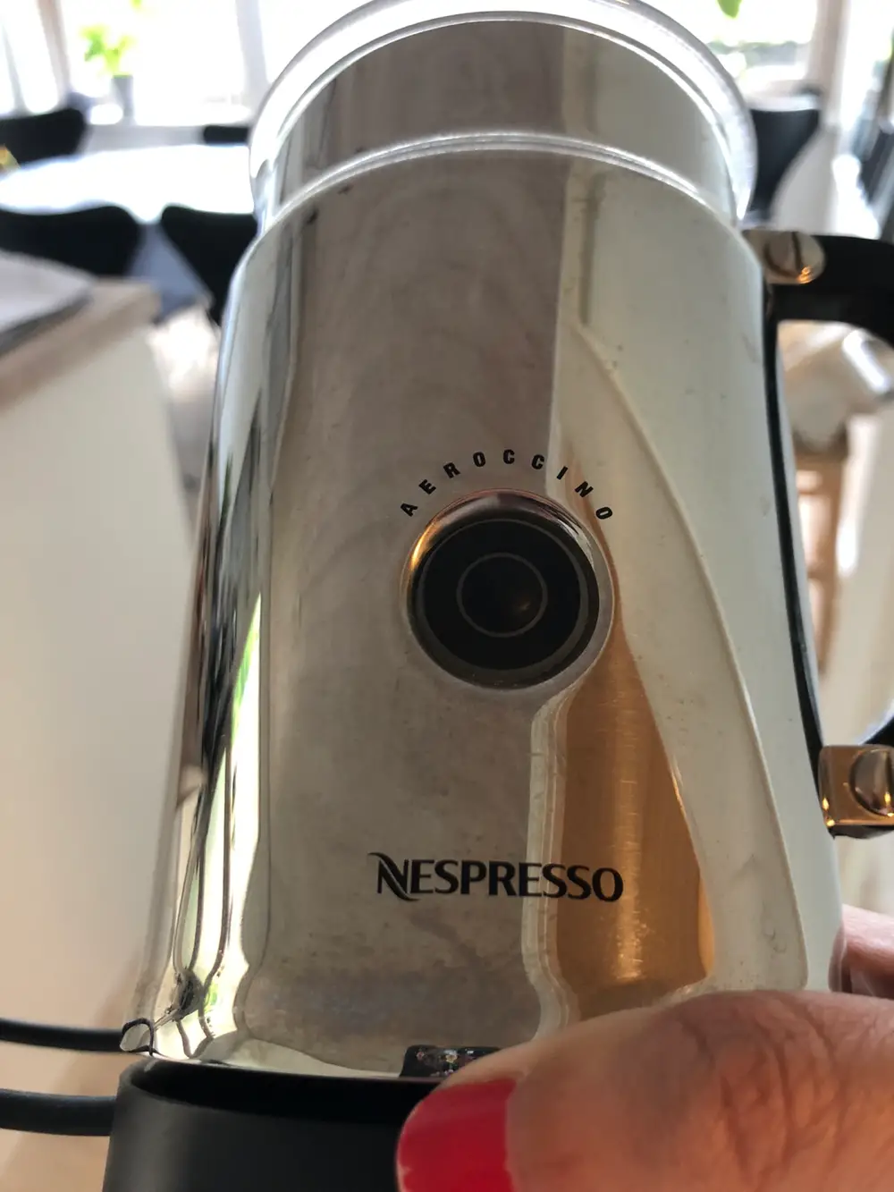 Lav Overveje tidsskrift Køb Nespresso Aeroccino mælkeskummer af Eydna på Reshopper · Shop  secondhand til børn, mor og bolig