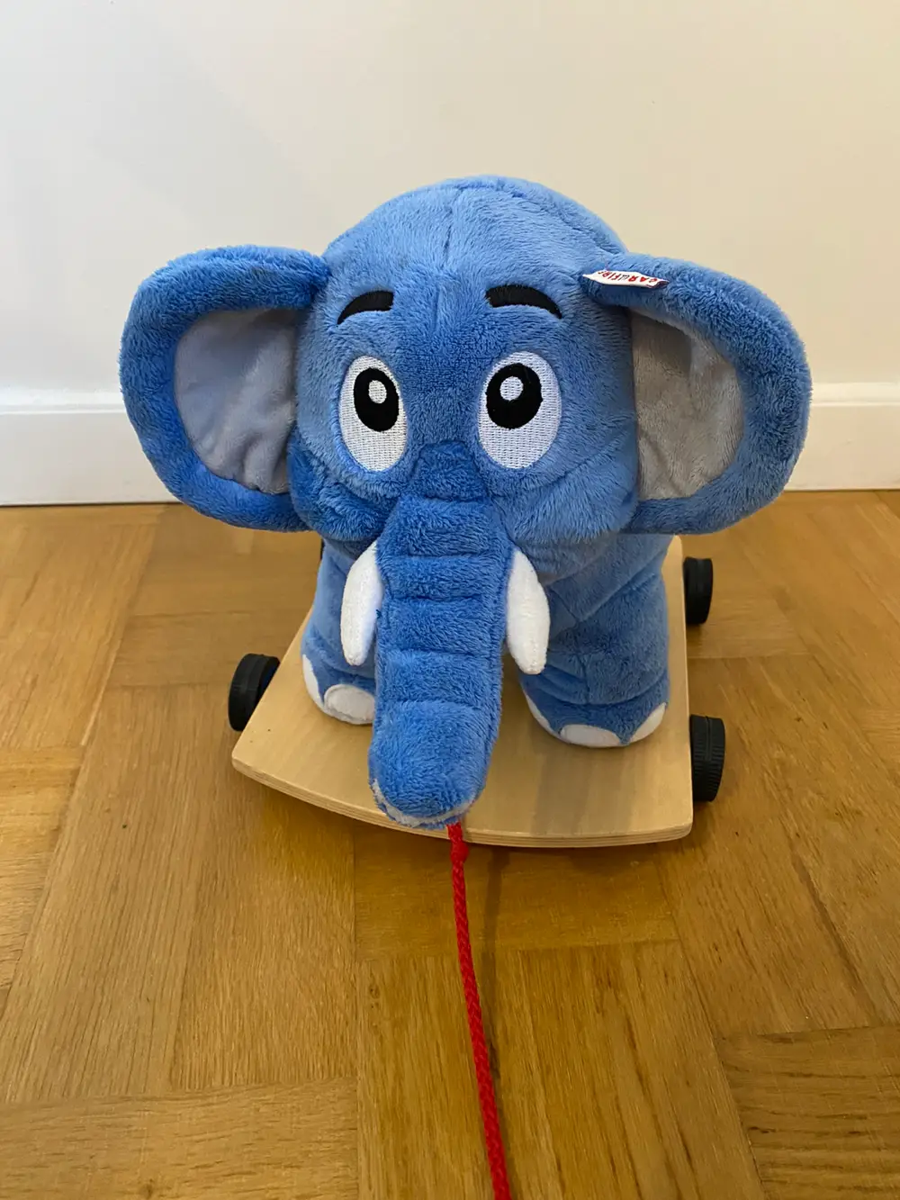 Køb Krea Bodil elefant 40 cm af Signe på · Shop secondhand til børn, mor og