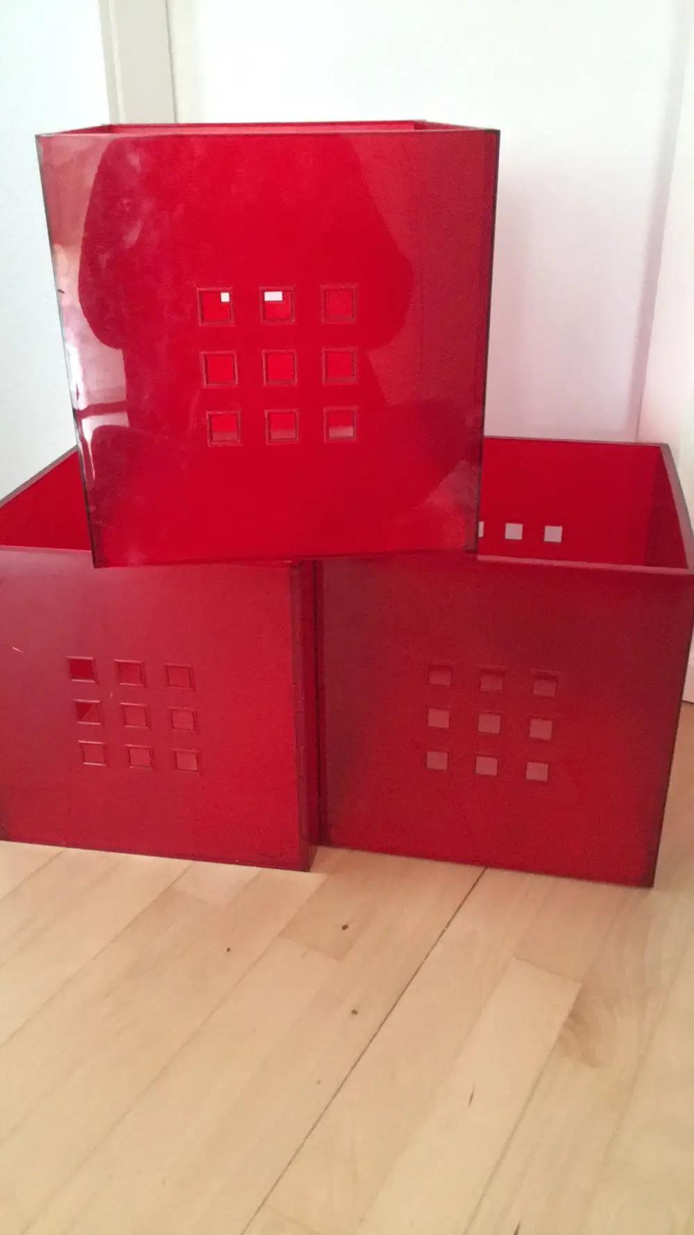 Der er behov for Kritisk Monetære Køb Ikea Kasser til rumdeler af Gitte på Reshopper · Shop secondhand til  børn, mor og bolig