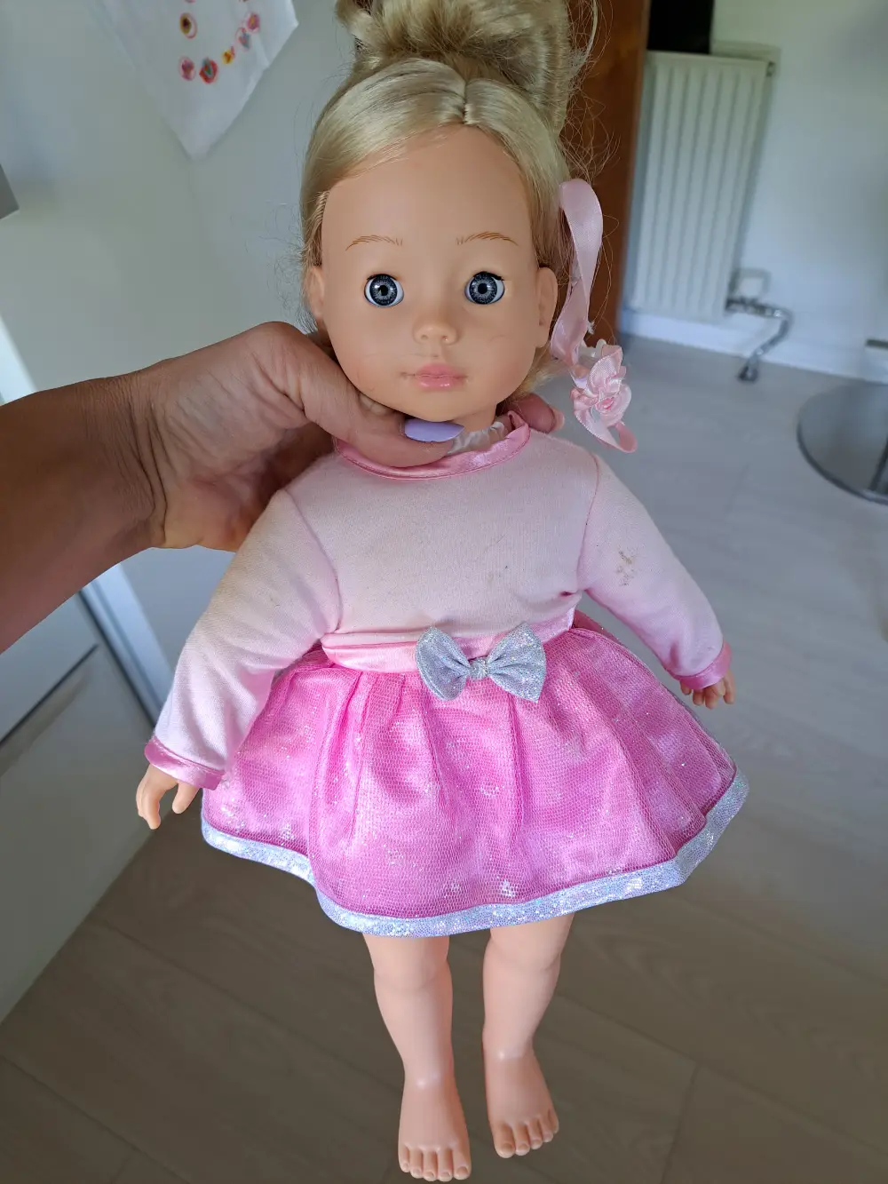 overfladisk Ja utilstrækkelig Køb Dimian Dukke af Maria på Reshopper · Shop secondhand til børn, mor og  bolig