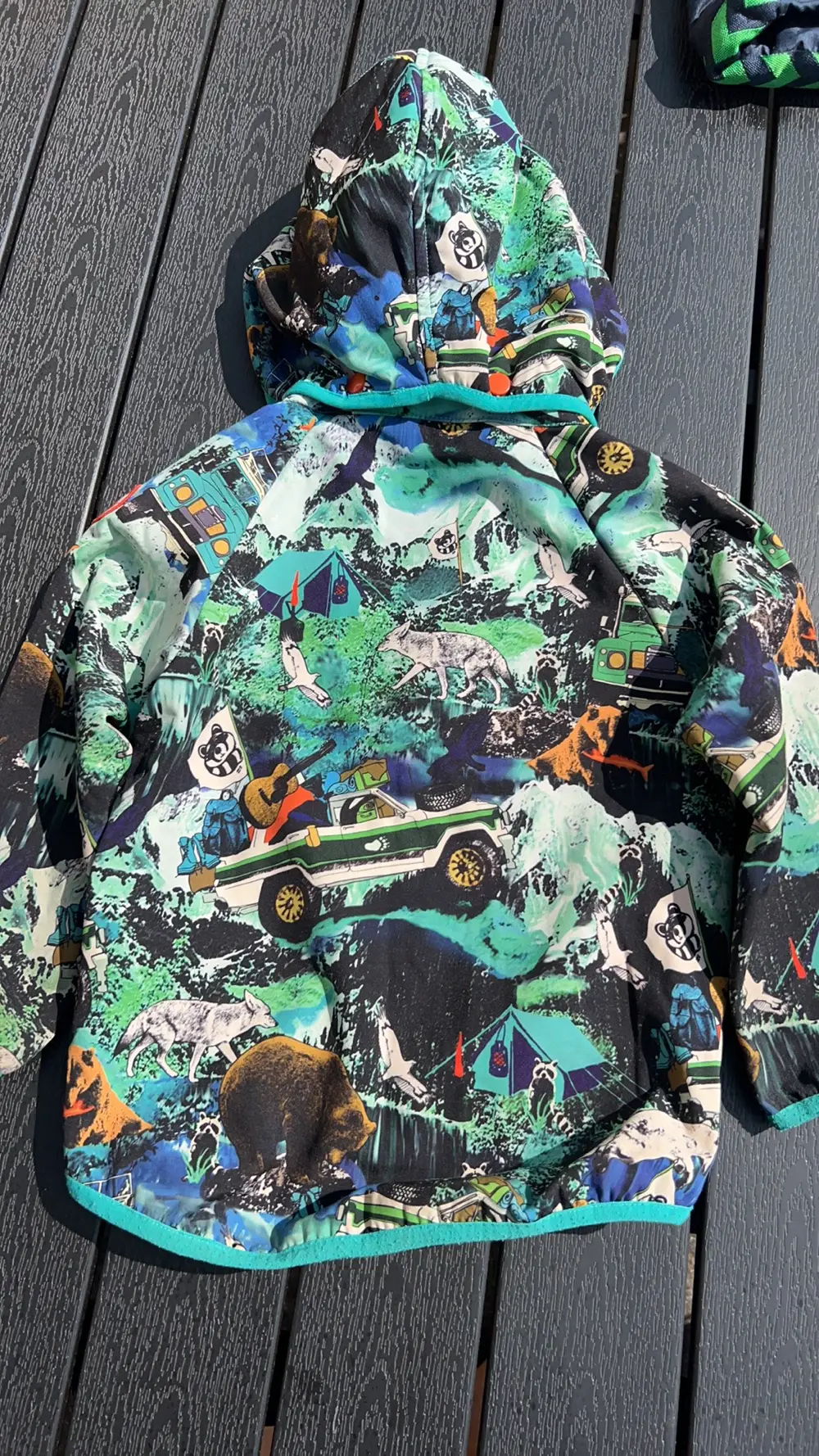 udbytte Uskyldig købmand Køb Ej Sikke Lej Softshell jakke i størrelse 104 af Pernille på Reshopper ·  Shop secondhand til børn, mor og bolig