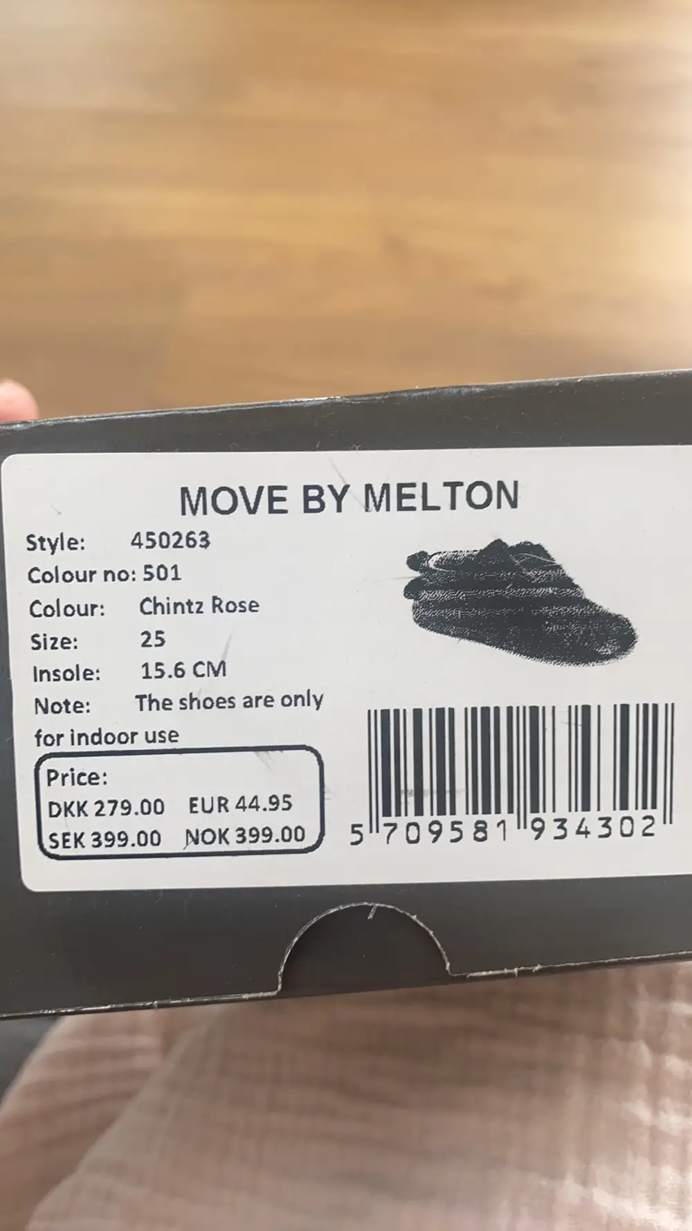 Køb Move Melton Hjemmesko i størrelse 25 af Mette på Reshopper · Shop secondhand børn, og bolig