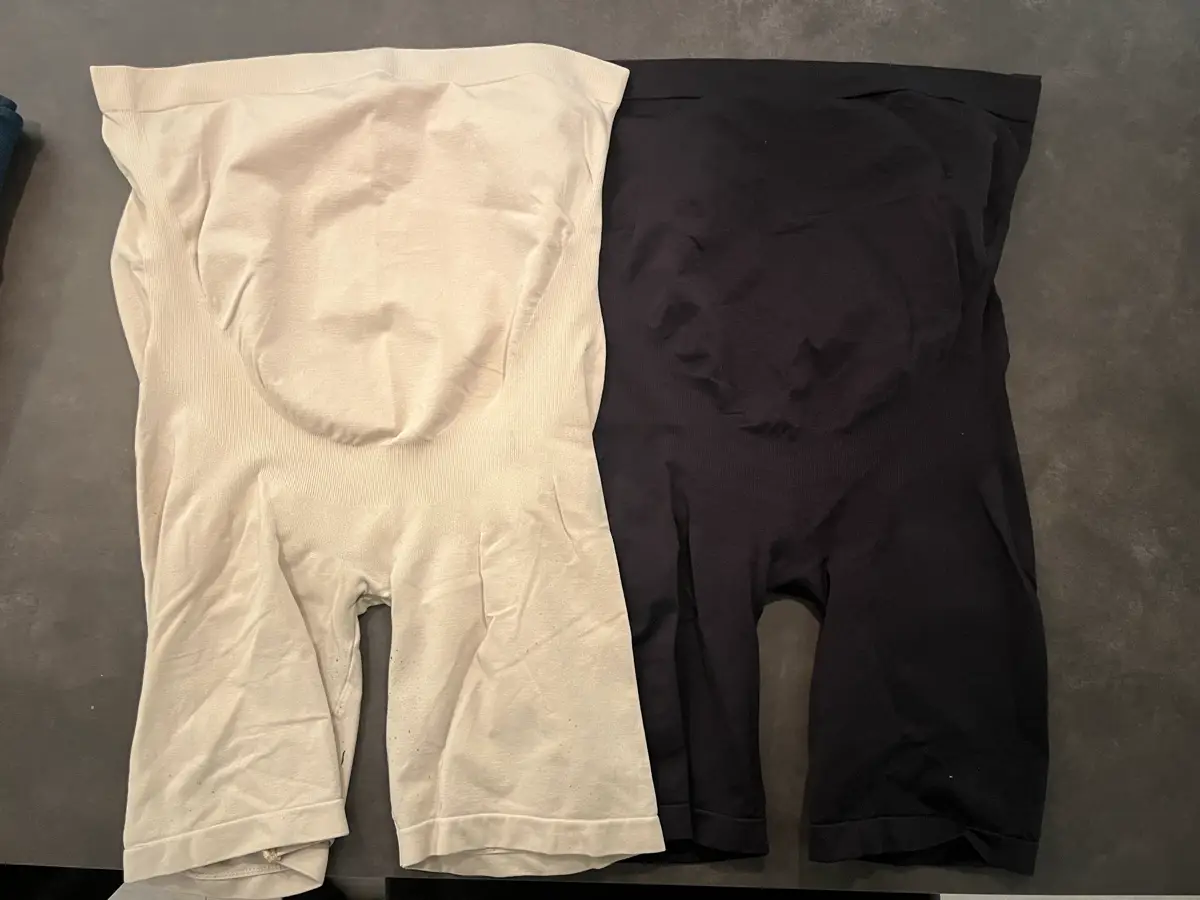 Køb Mamalicious MLTIA JEANNE Shorts fra Desiree O på