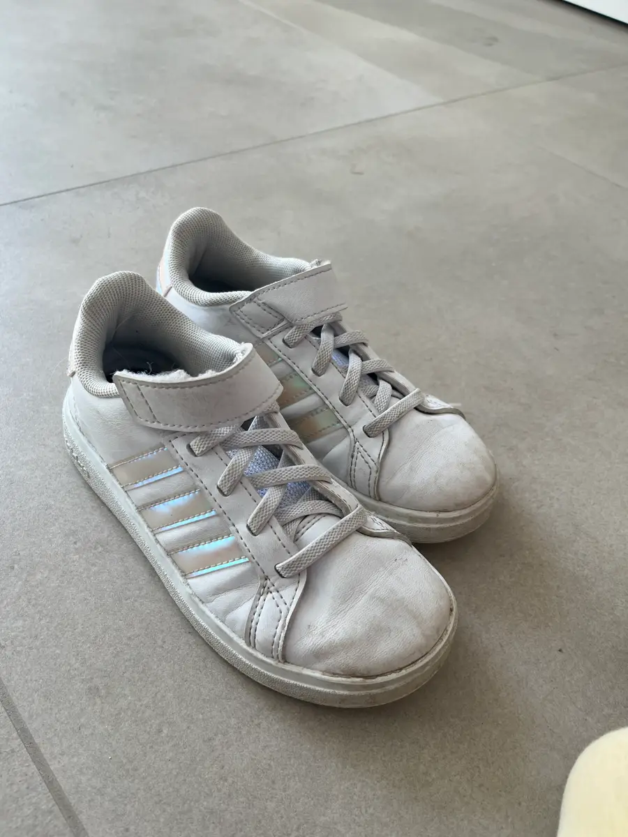 adidas gazelle silver green womens Men's adidas Originals Multix Shoes White FZ3439