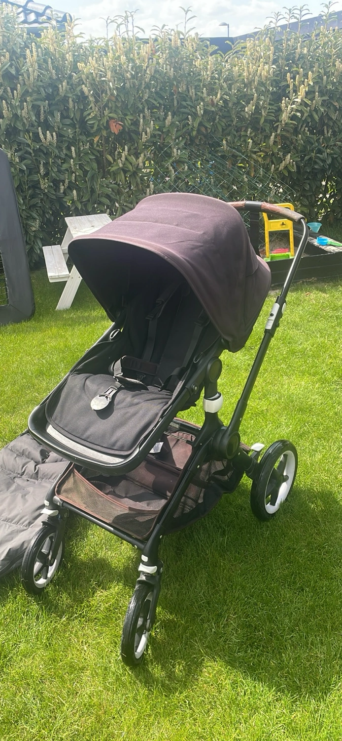 stroller wagon beach wheels Dynacraft XL muslin blanket and equipped with wheels Leather Backpack Bcbg Backpack Color:Noa: Navy / Carbon Frame / Saddle Leather